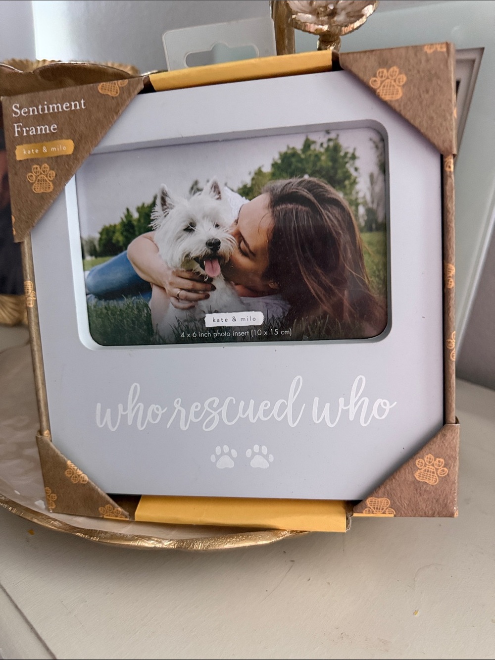 NWT  "Who Rescued Who" picture frame 🖼️